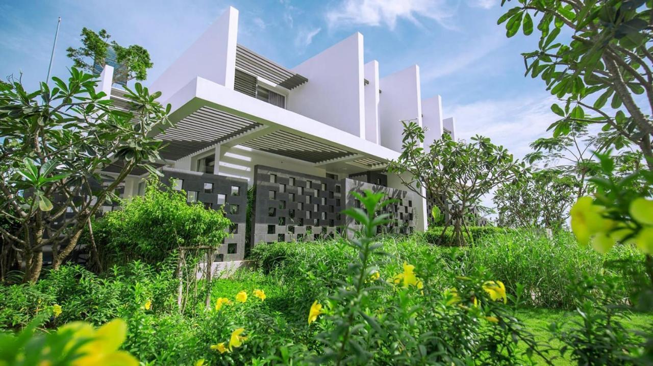 Villas At Oceanami Resort Long Hải Exterior foto